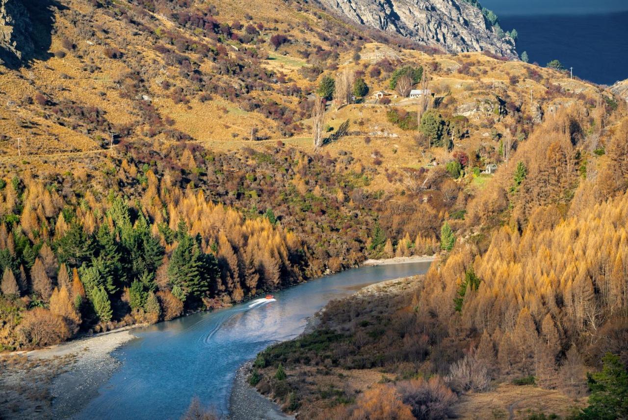 Riverview Penthouse - Apartment 19 Queenstown Bagian luar foto