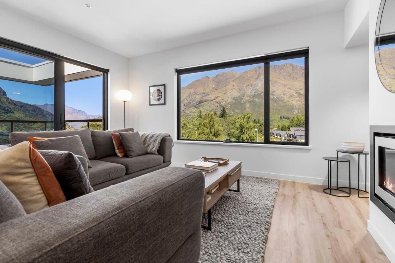 Riverview Penthouse - Apartment 19 Queenstown Bagian luar foto