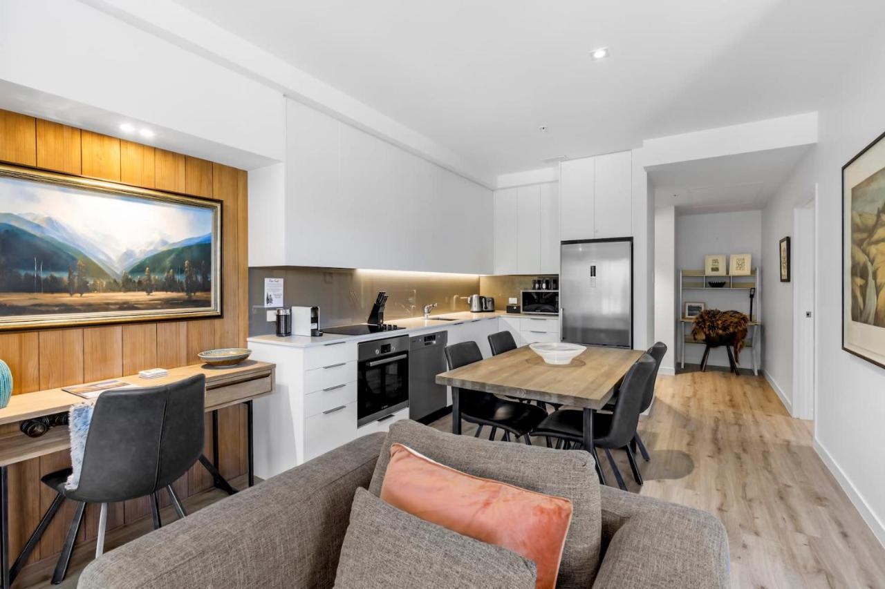 Riverview Penthouse - Apartment 19 Queenstown Bagian luar foto